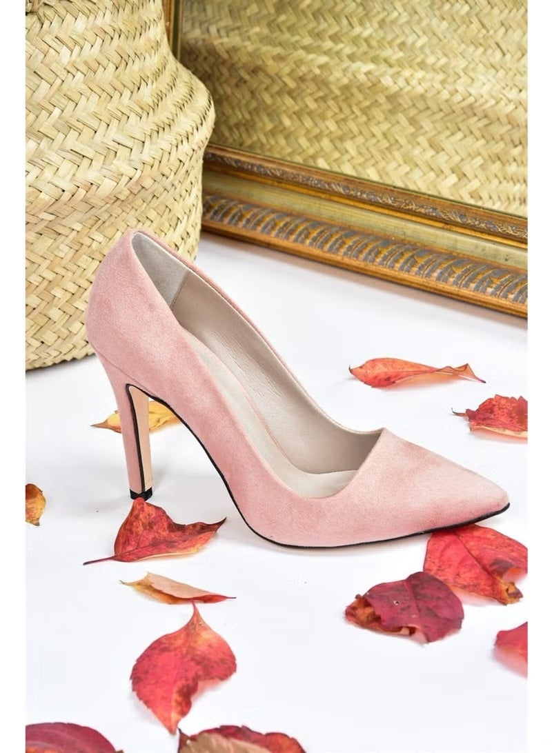 Fox Shoes كعب رفيع من جلد السويد للنساء بلون البودرة L253971502 - Image 5